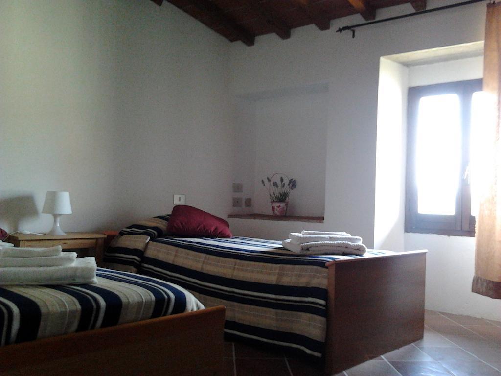 I Granai Villa Понтасиеве Стая снимка